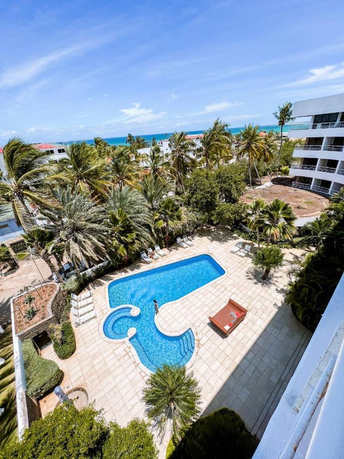 Hotel California Playa El Yaque Dış mekan fotoğraf